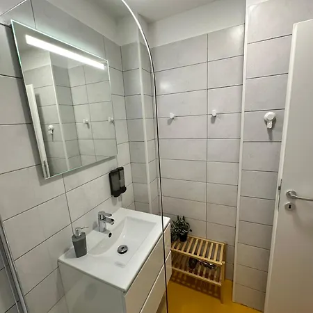 So Fresh View Old Apartment