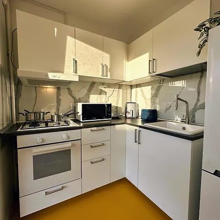 So Fresh View Old Бухарест